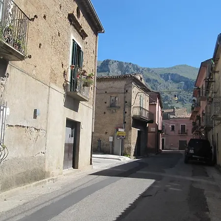 Montagne Rocciose 3*