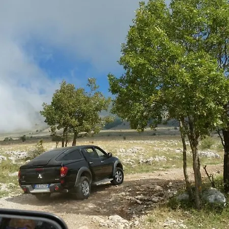 فندق مبيت وإفطار Montagne Rocciose Frascineto