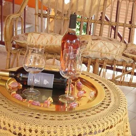 فندق مبيت وإفطار Montagne Rocciose Frascineto