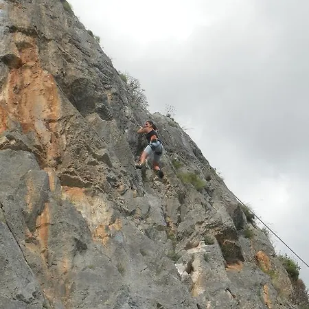 Bed and Breakfast Montagne Rocciose 3*