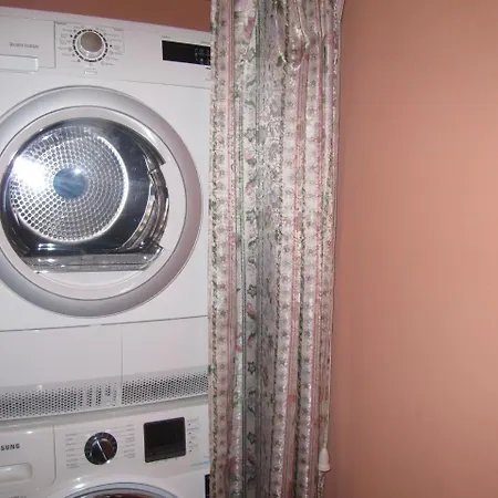 Montagne Rocciose Bed and Breakfast Frascineto