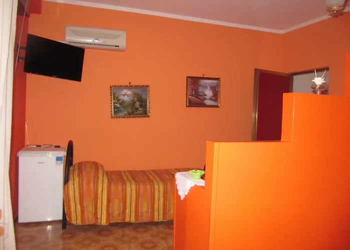 Montagne Rocciose לינה וארוחת בוקר Frascineto