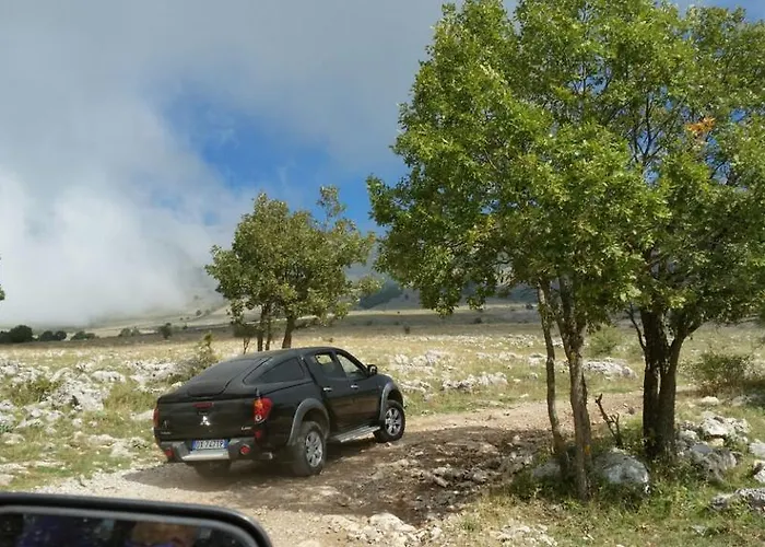 לינה וארוחת בוקר Montagne Rocciose Frascineto