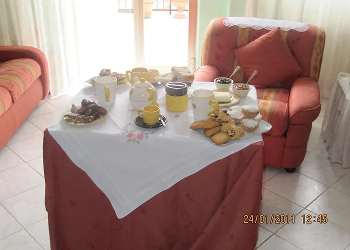 לינה וארוחת בוקר Montagne Rocciose