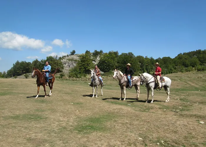 Montagne Rocciose Frascineto