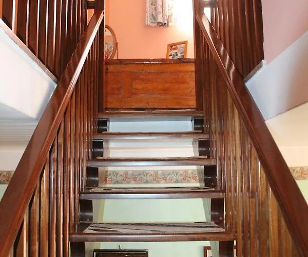 לינה וארוחת בוקר Montagne Rocciose 3*