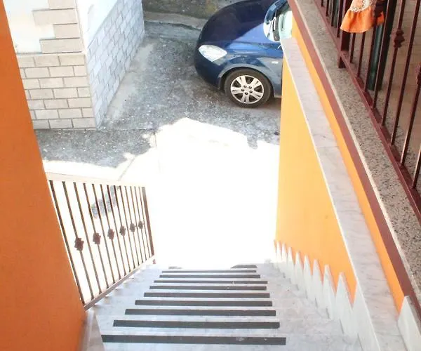 Montagne Rocciose 3* Frascineto